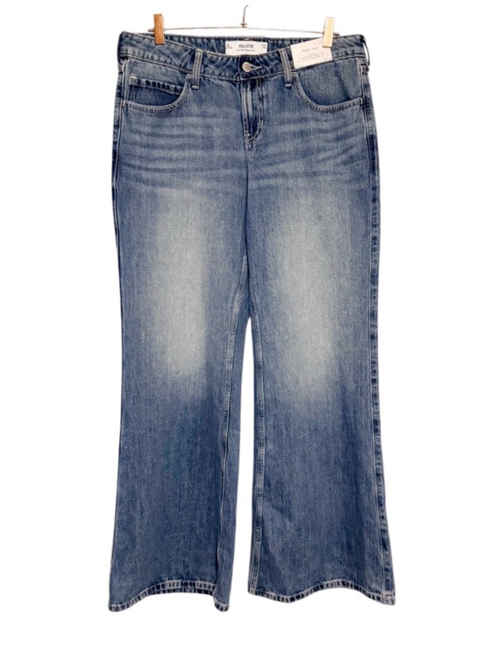 NWT Hollister Low Rise Baggy Flare Jeans Medium Wash 10 30 Long